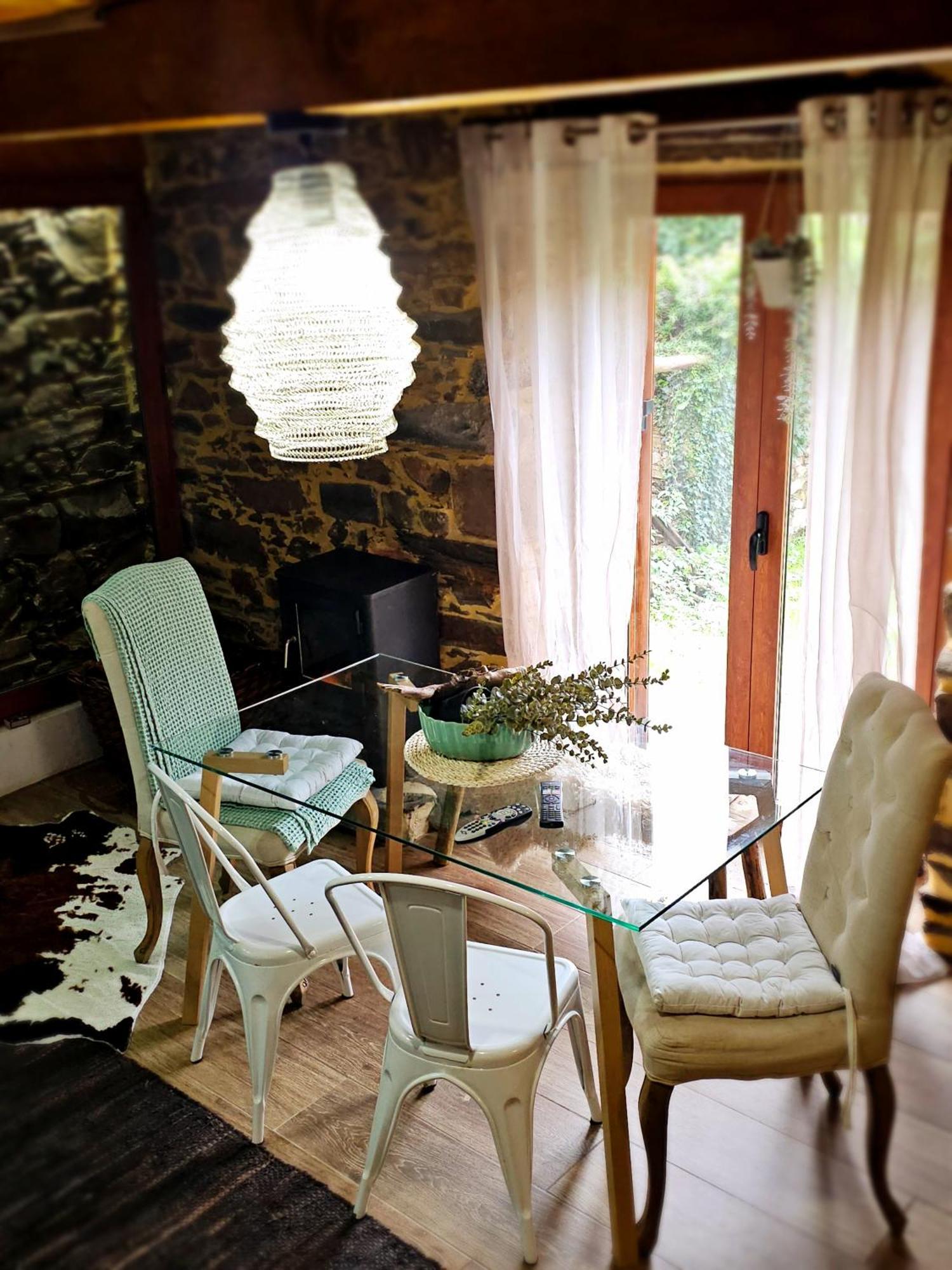Pampihouse, Luxury Rustic House Near River パンピリョーザ・ダ・セーラ エクステリア 写真